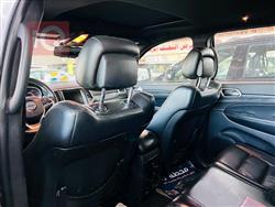 جیپ گراند شیرۆکی